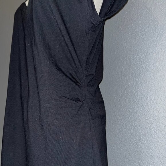 ATHLETA Effortless Tee Dress - Black - New with tags - Size Large Petite  LP - Picture 4 of 11